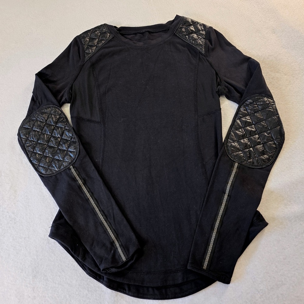 Lululemon Black Quilted Patch Long Sleeve Active Top Thumbholes LW3657S Size 4